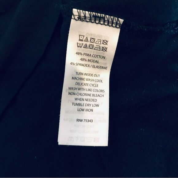 Classic Black Women's Top - Picture 4 of 4